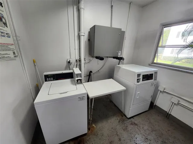 $139,999 | 1201 Hillcrest Court, Unit 105, Hollywood, FL 33021