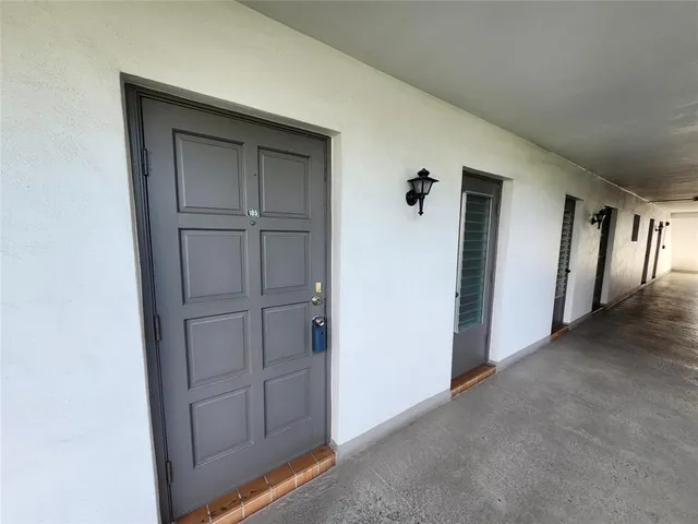 $139,999 | 1201 Hillcrest Court, Unit 105, Hollywood, FL 33021