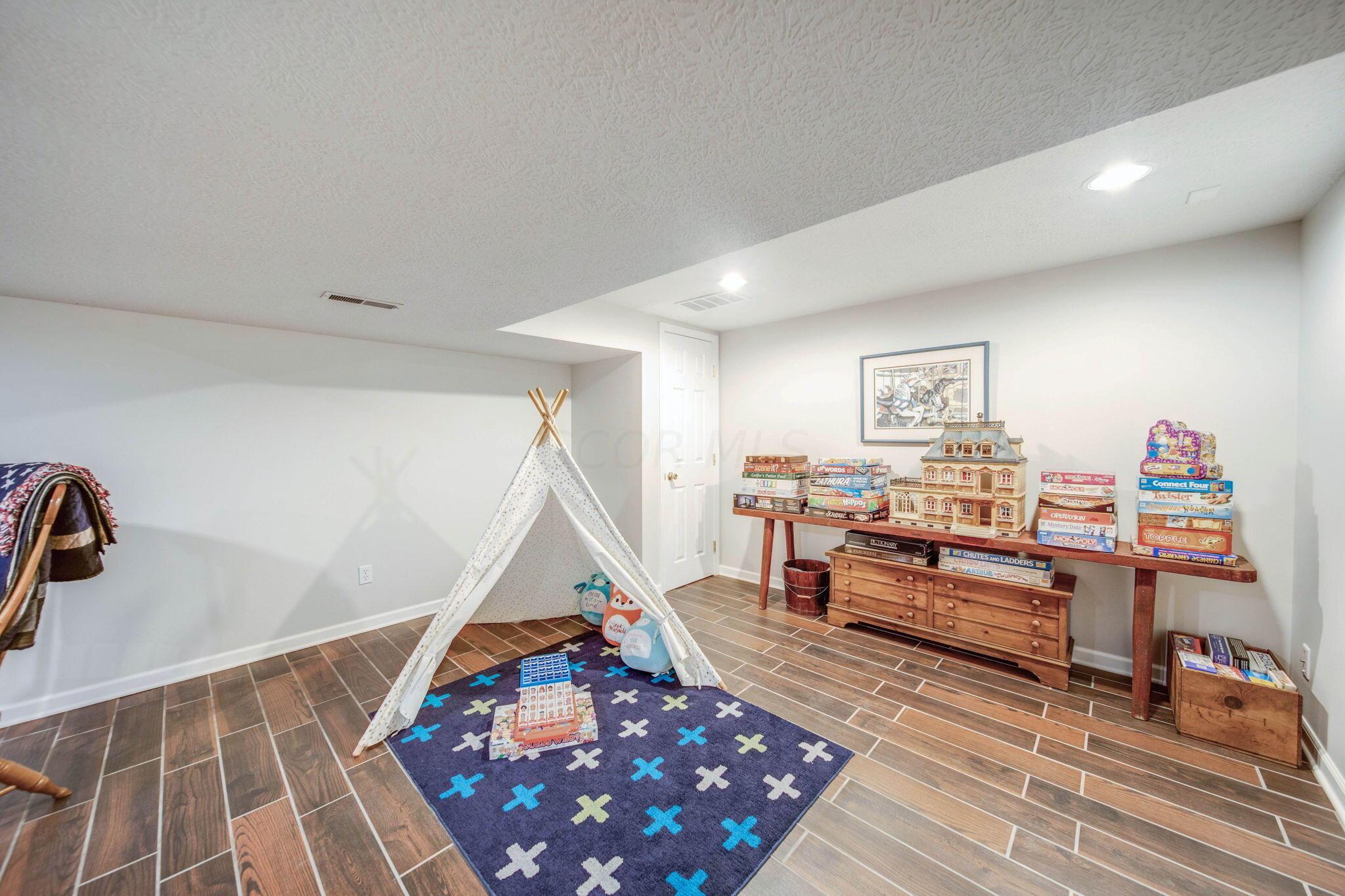 3377 River Narrows Road Hilliard, OH 43026 - Photo 57 of 94 Finished Basement