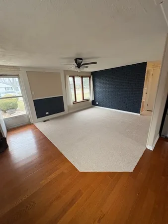 $214,900 | 8855 South Komensky Avenue, Hometown, IL 60456