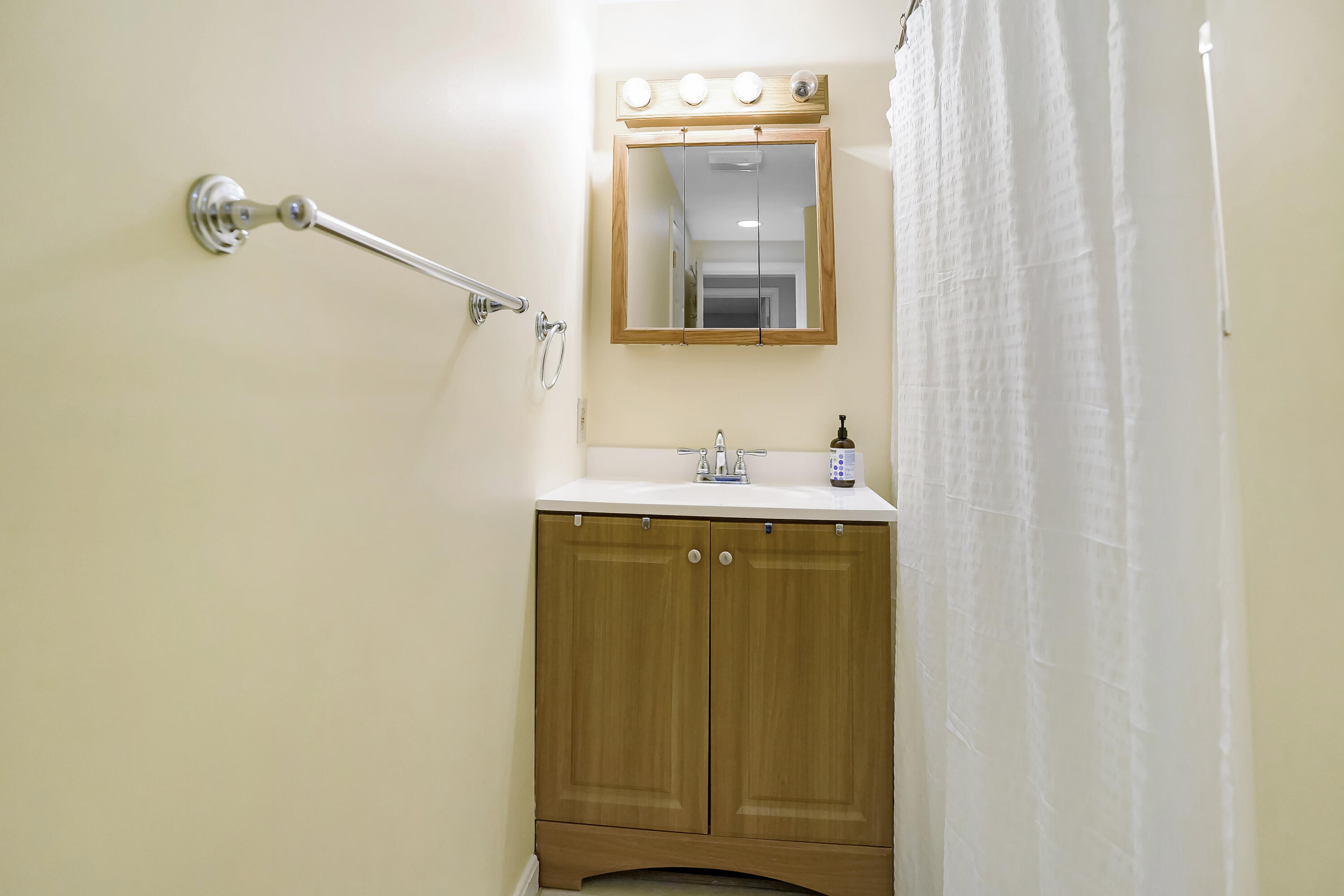 6 Academy Place, Unit 9 Saco, ME 04072 - Photo 21 of 21 DSC00039