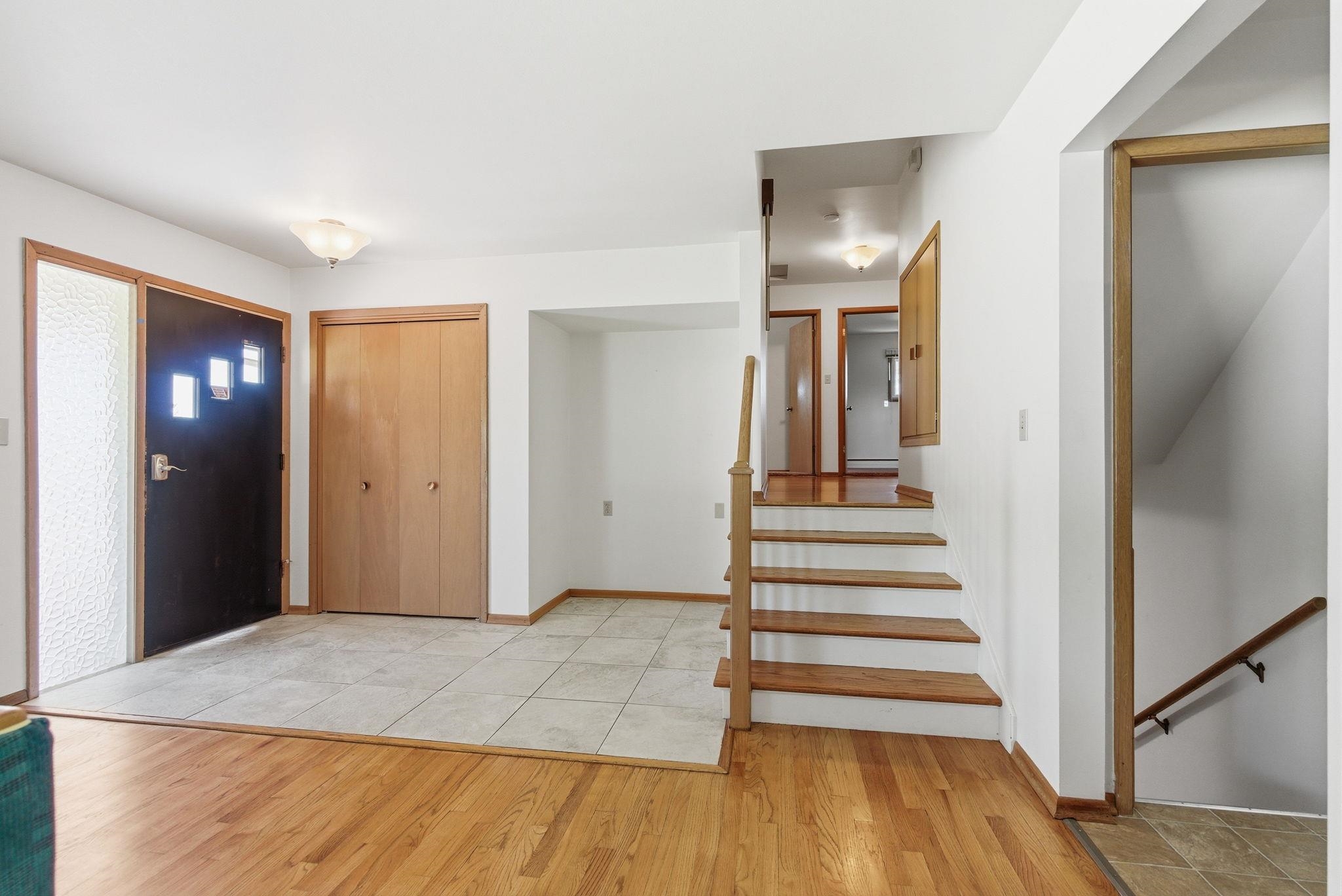 903 West Hawthorne Road Spokane, WA 99218 - Photo 9 of 50