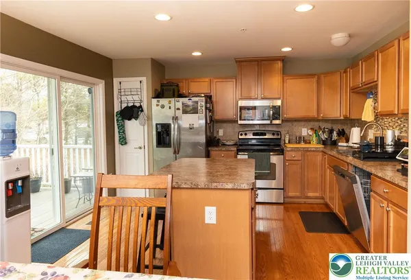 $2,550 | 3632 Westminster Way, Nazareth, PA 18064