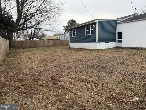 $444,900 | 11 Dunsinane Drive, New Castle, DE 19720