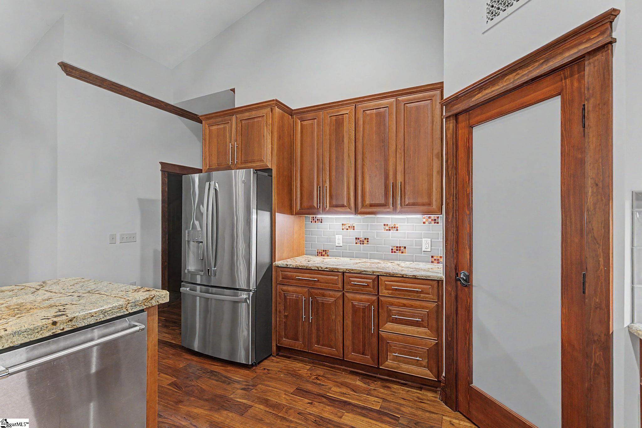 102 Gresham Road Simpsonville, SC 29681 - Photo 15 of 50