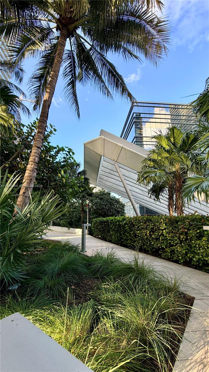 88 Southwest 7th Street, Unit 3906 Miami, FL 33130 - Photo 34 of 35