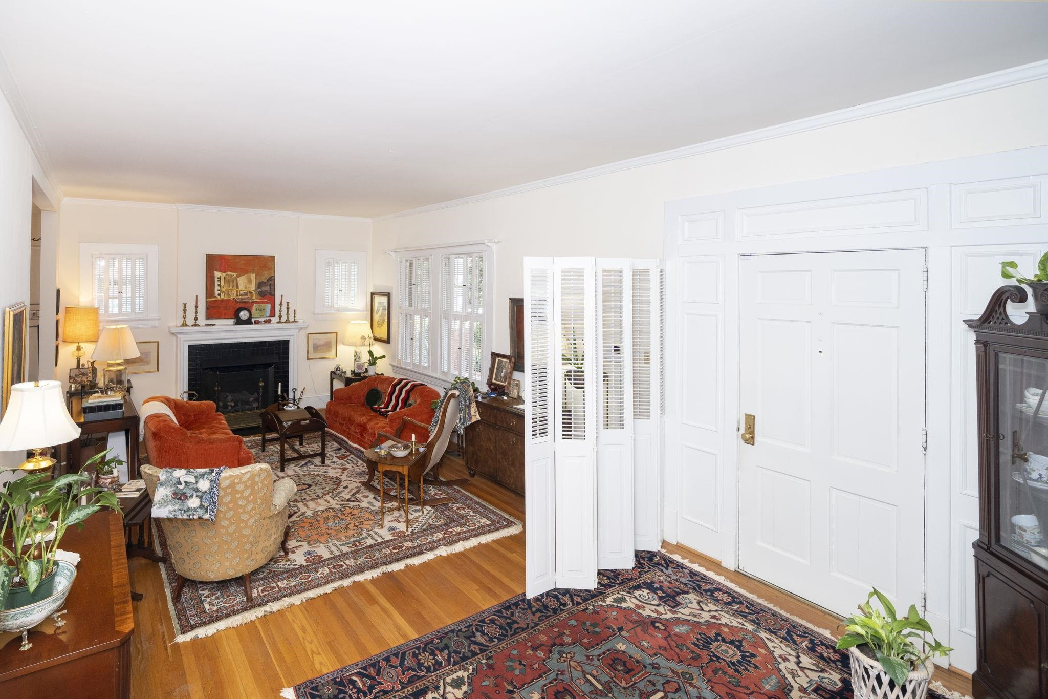 918 Vance Street Raleigh, NC 27608 - Photo 23 of 37 Living Room