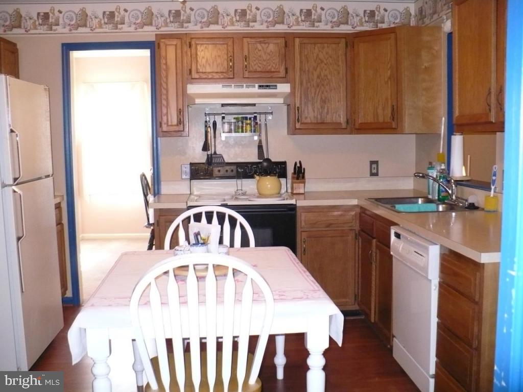 1736 White Water Road Lancaster, PA 17603 - Photo 6 of 16 Gallery Image 6
