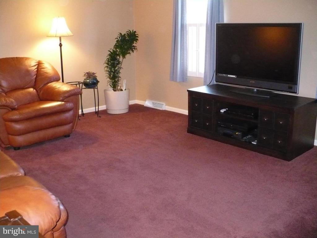 1736 White Water Road Lancaster, PA 17603 - Photo 8 of 16 Gallery Image 8