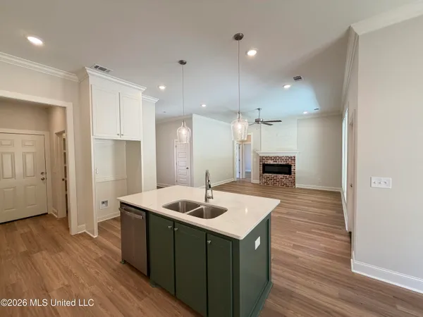 $318,900 | 214 Anderson Oaks Drive, Pearl, MS 39208