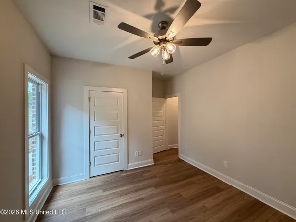 $318,900 | 214 Anderson Oaks Drive, Pearl, MS 39208
