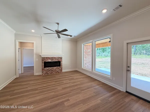 $318,900 | 214 Anderson Oaks Drive, Pearl, MS 39208