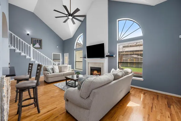 $2,650 | 16315 Scotch Hollow Lane, Houston, TX 77083