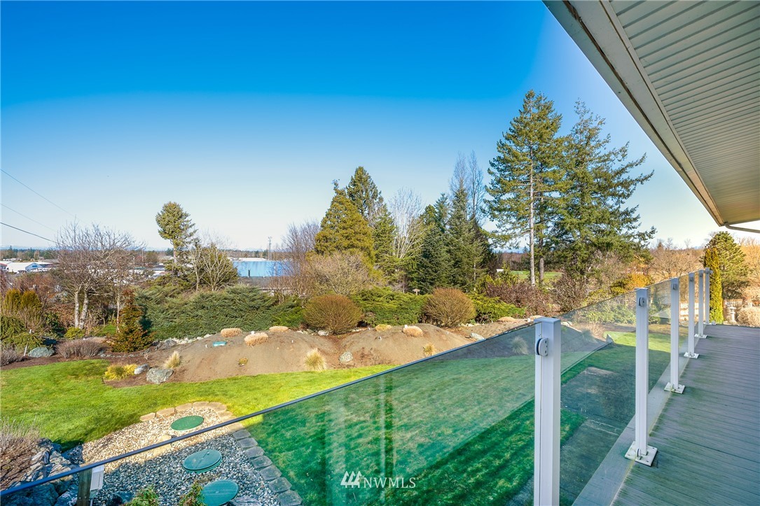 5874 Laurel Ridge Way Bellingham, WA 98226 - Photo 33 of 40 a view of a outdoor space