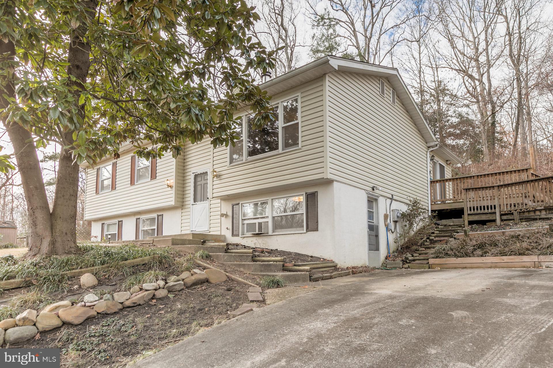 5974 Hillside Road St. Leonard, MD 20685 - Photo 20 of 28 Asphalt driveway for easy access.