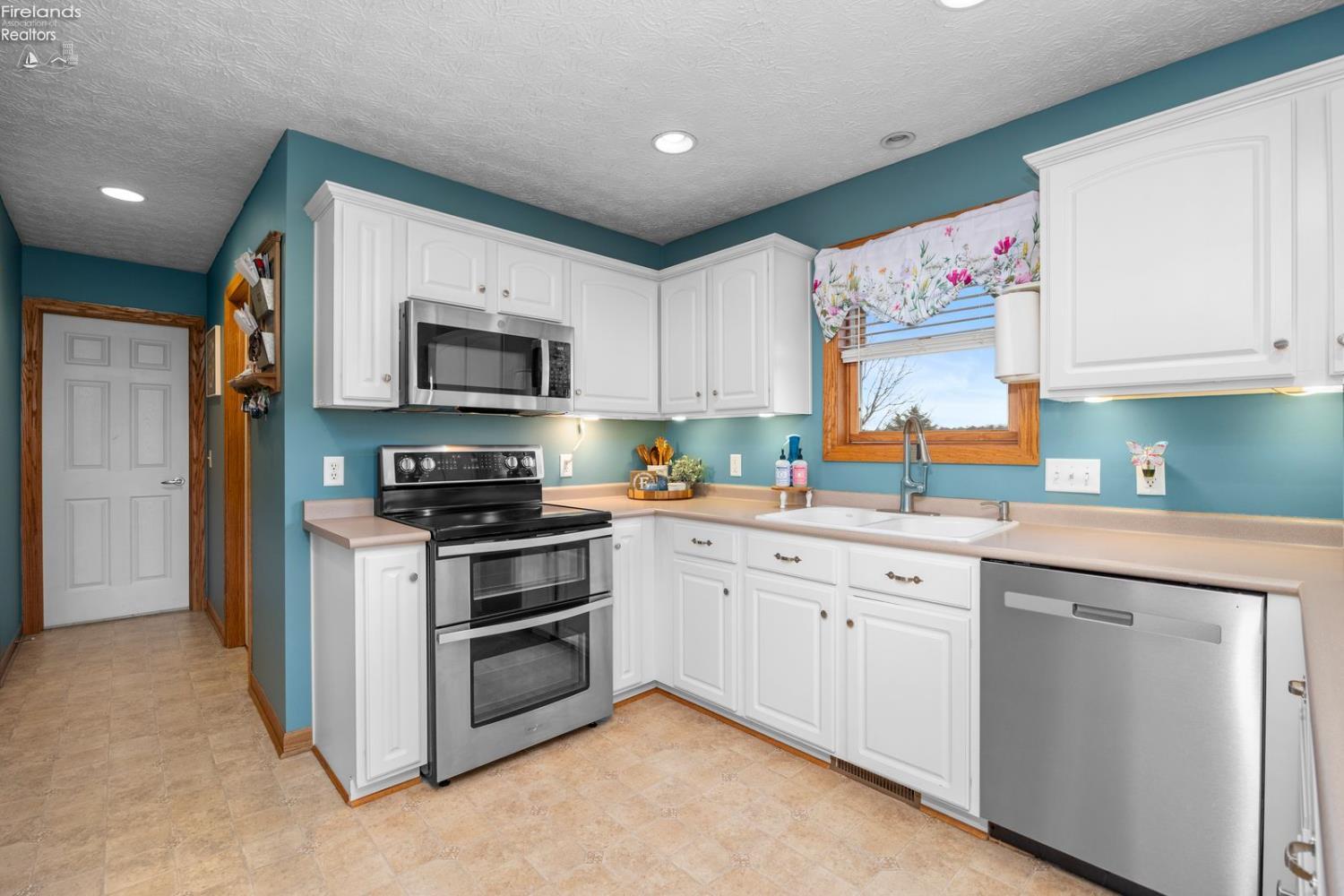 4273 Old State Road Willard, OH 44890 - Photo 7 of 53 Gallery Image 7