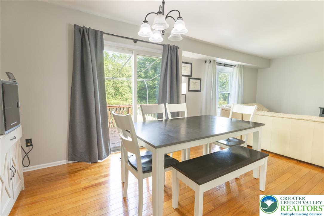 896 Briarstone Road Bethlehem, PA 18017 - Photo 7 of 26 a dining room with table and chairs