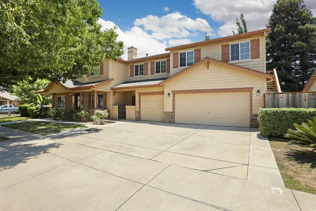 $699,000 | 624 Summerton Lane, Turlock, CA 95382