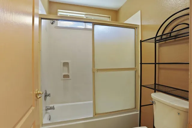 $699,000 | 624 Summerton Lane, Turlock, CA 95382