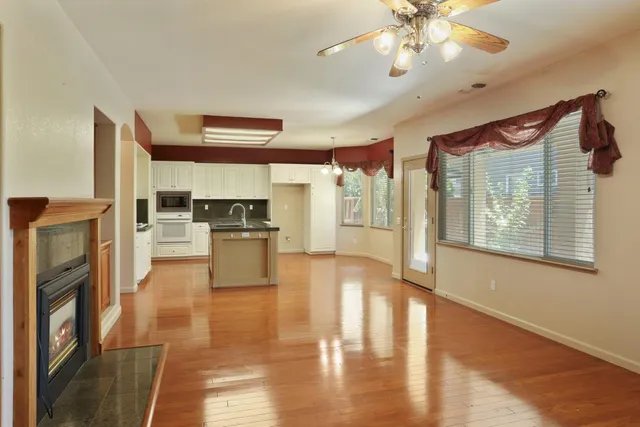 $699,000 | 624 Summerton Lane, Turlock, CA 95382