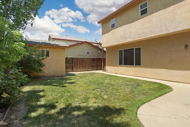 $699,000 | 624 Summerton Lane, Turlock, CA 95382