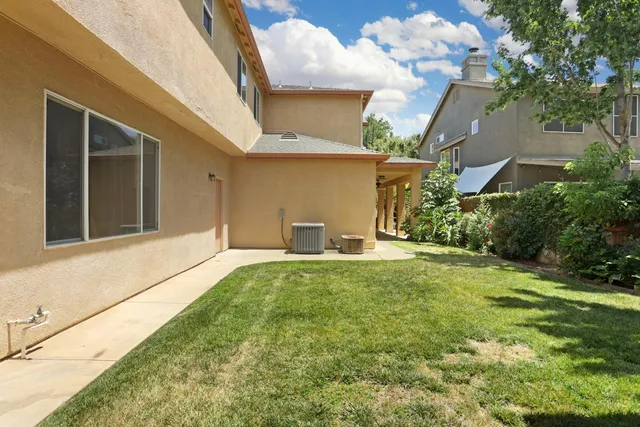 $699,000 | 624 Summerton Lane, Turlock, CA 95382