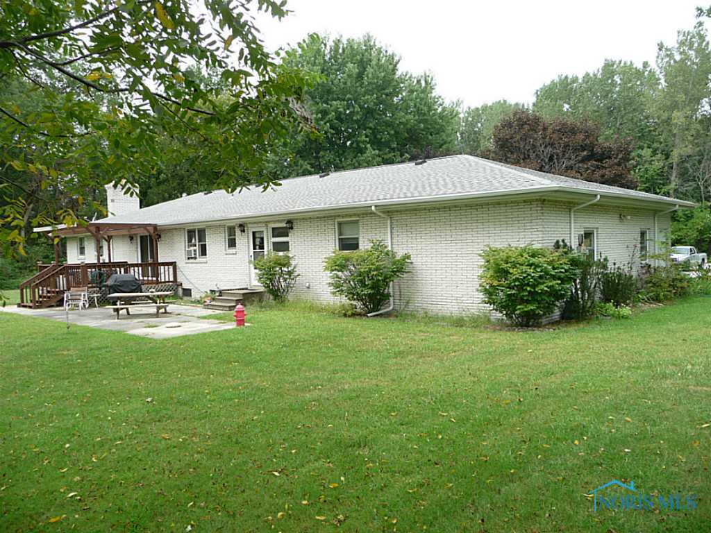 5447 Swan Road Pemberville, OH 43450 - Photo 2 of 20 Gallery Image 2