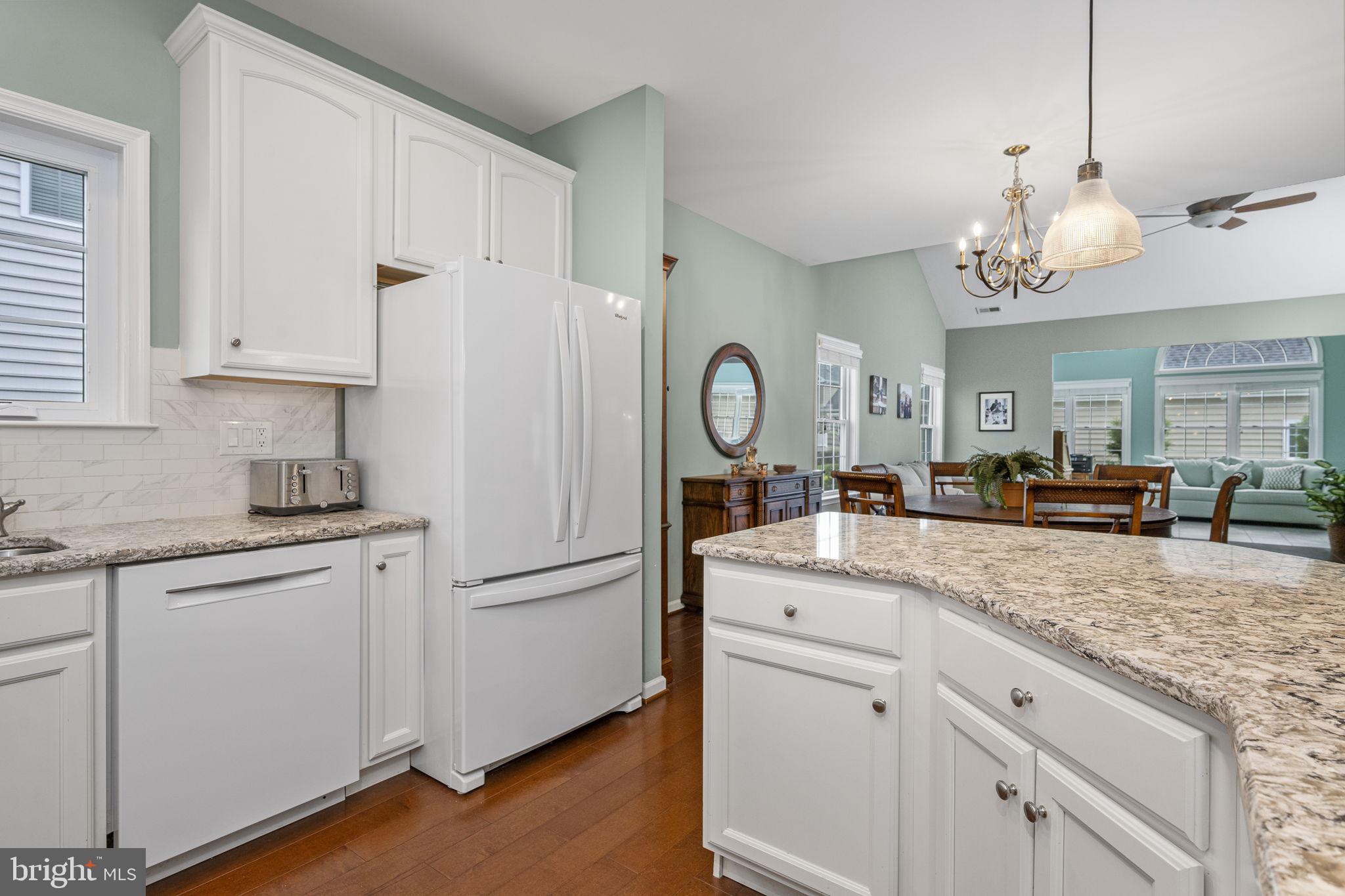 1022 Glory Way Lititz, PA 17543 - Photo 9 of 34