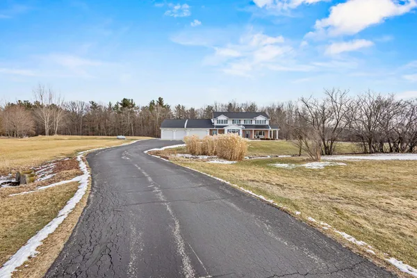$1,100,000 | 1044 Moonriver Drive, De Pere, WI 54115