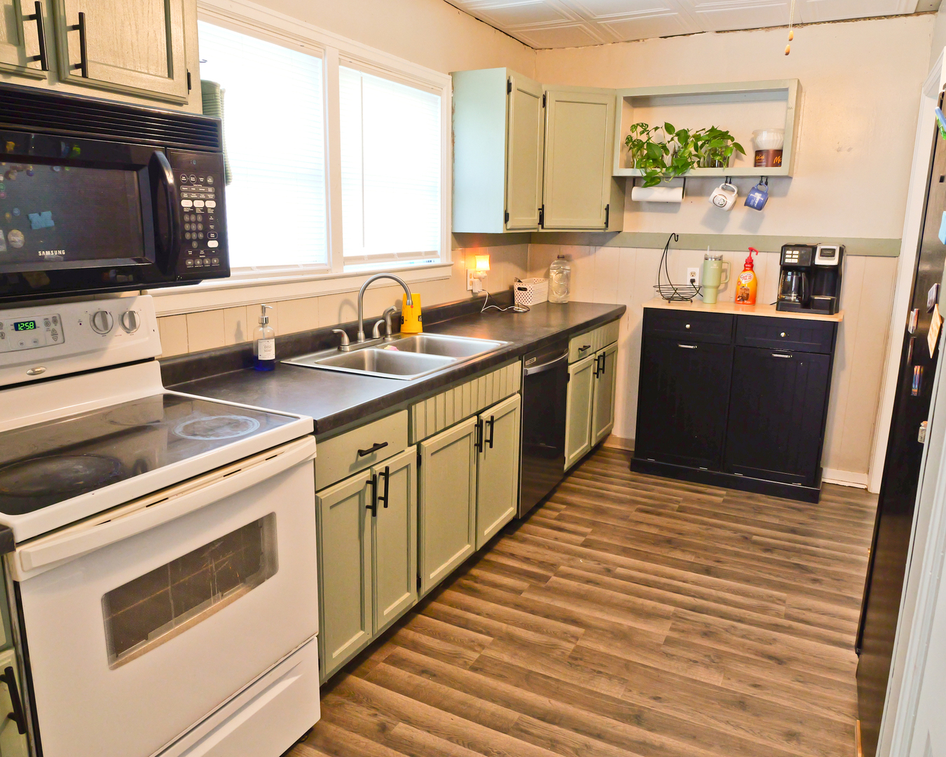 349 North Oakcrest Avenue Decatur, IL 62522 - Photo 8 of 26