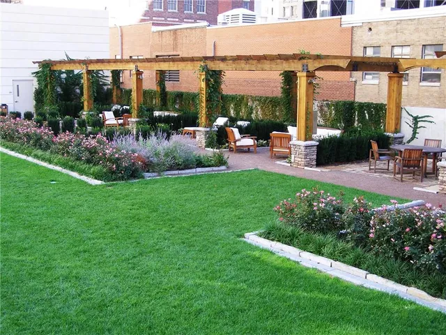 $205,000 | 909 Walnut Street, Unit 705, Kansas City, MO 64106