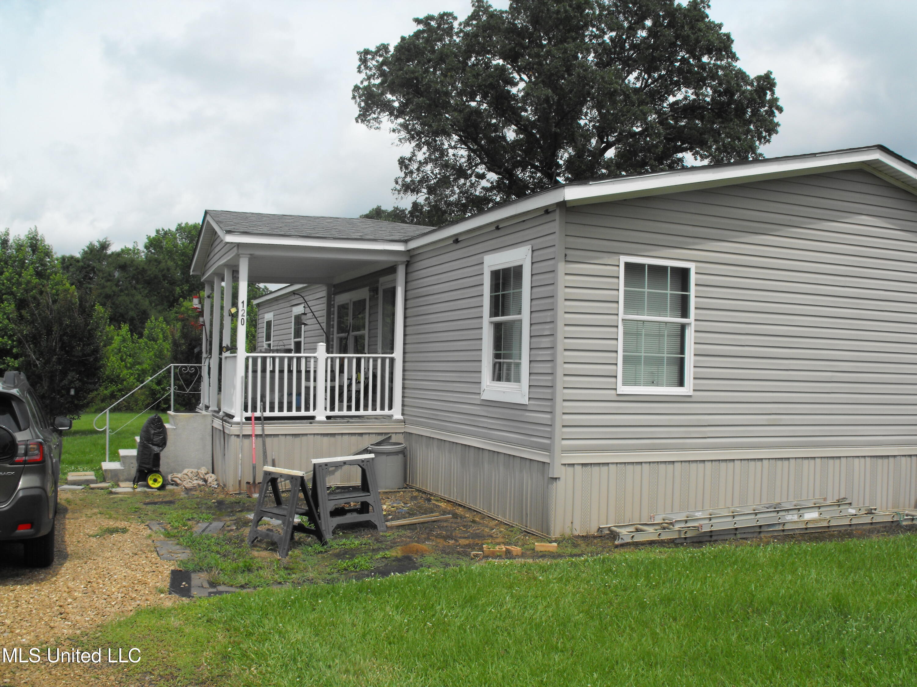 120 Joe Dear Road Florence, MS 39073 - Photo 3 of 12 DSCF7254