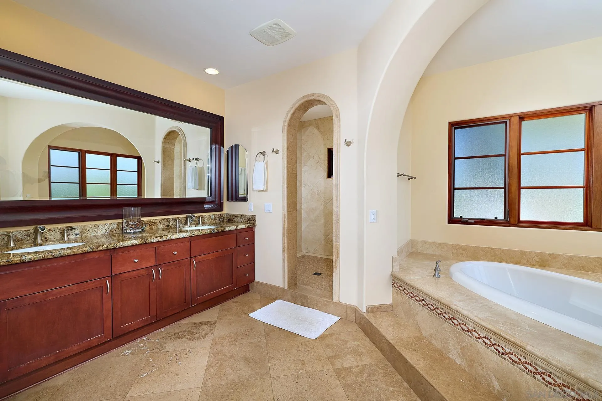 645 North Rios Avenue Solana Beach, CA 92075 - Photo 9 of 19