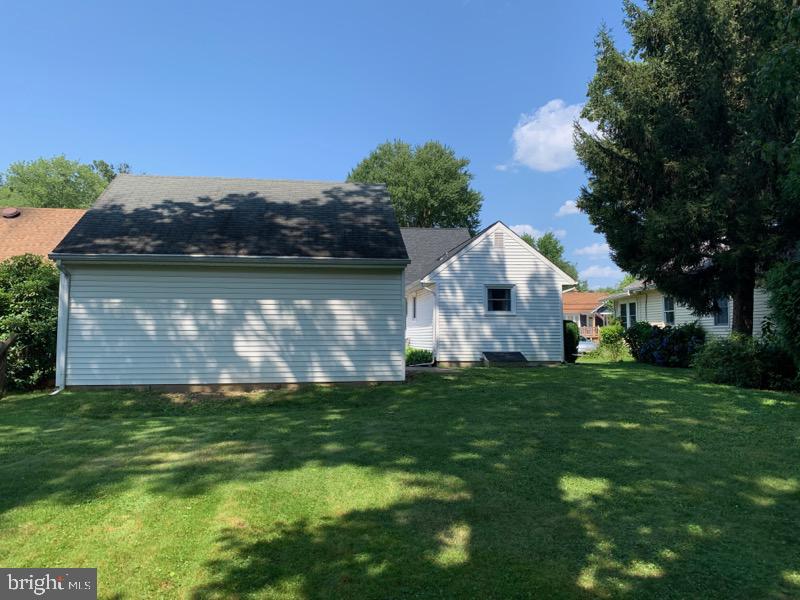 218 South Maple Avenue Maple Shade, NJ 08052 - Photo 12 of 29 Gallery Image 12