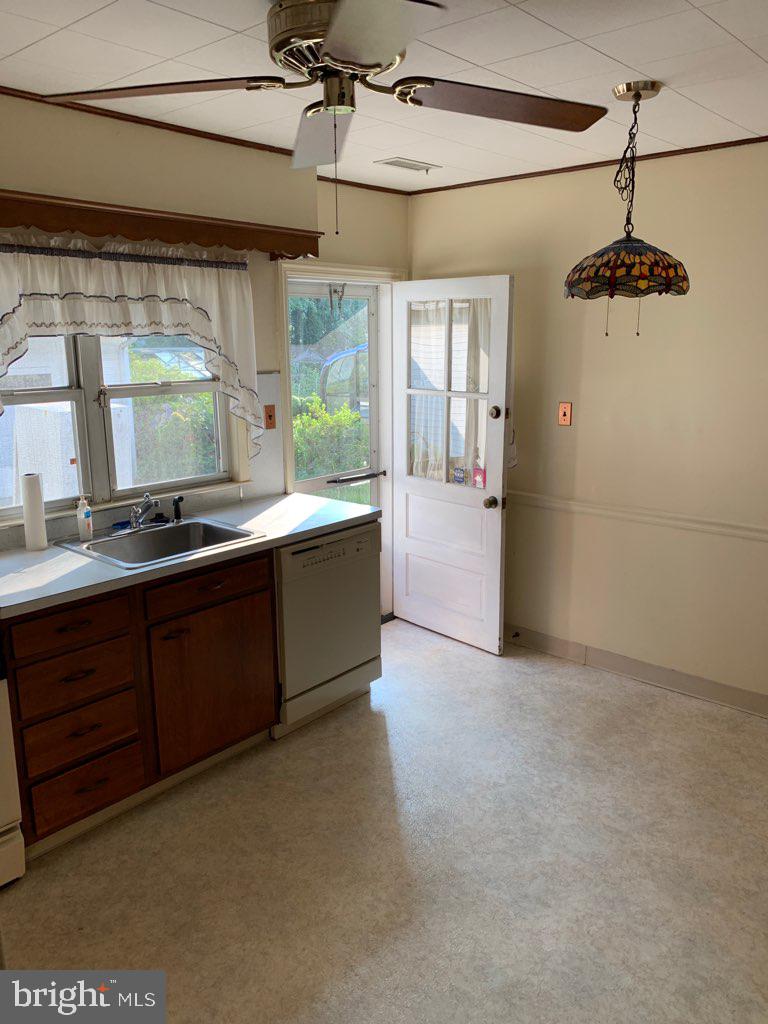 218 South Maple Avenue Maple Shade, NJ 08052 - Photo 17 of 29 Gallery Image 17