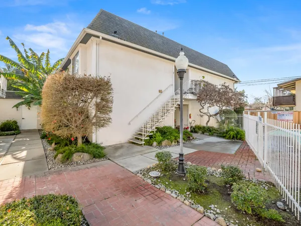 $598,000 | 5055 North Wishon Avenue, Unit A F, Fresno, CA 93704