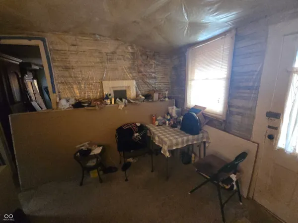 $120,000 | 104 East North Street, Greenfield, IN 46140