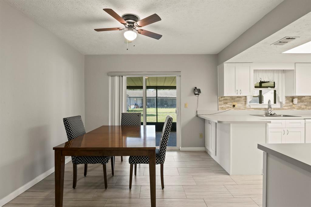 11403 Fillmore Avenue Seffner, FL 33584 - Photo 14 of 33