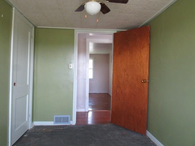 1052 North Eighty Eight Road Rices Landing, PA 15357 - Photo 13 of 24