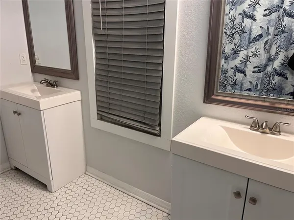 $2,150 | 2320 East 12th Avenue, Tampa, FL 33605