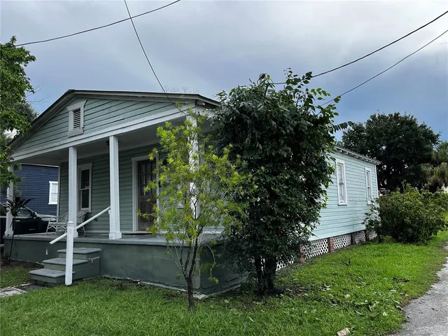 $2,100 | 2320 East 12th Avenue, Tampa, FL 33605