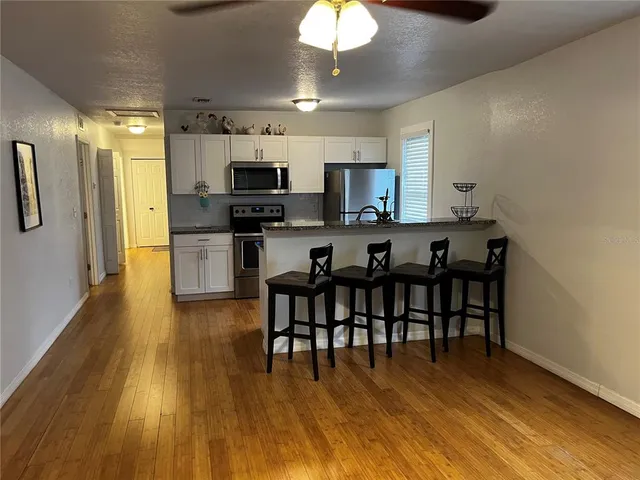 $2,100 | 2320 East 12th Avenue, Tampa, FL 33605
