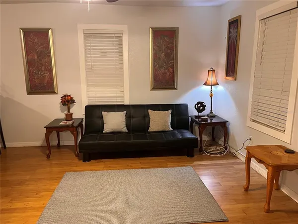 $2,150 | 2320 East 12th Avenue, Tampa, FL 33605