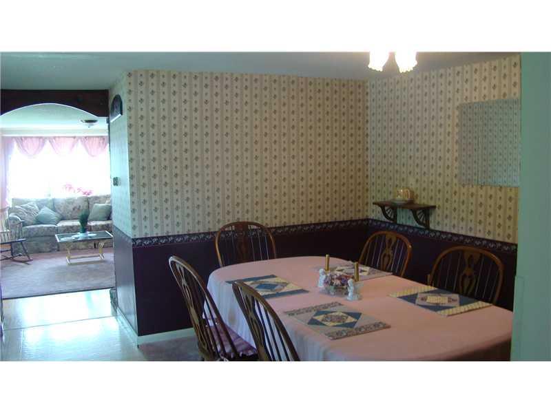 142 Waterhouse Road Biddeford, ME 04005 - Photo 6 of 11 Dining Room.