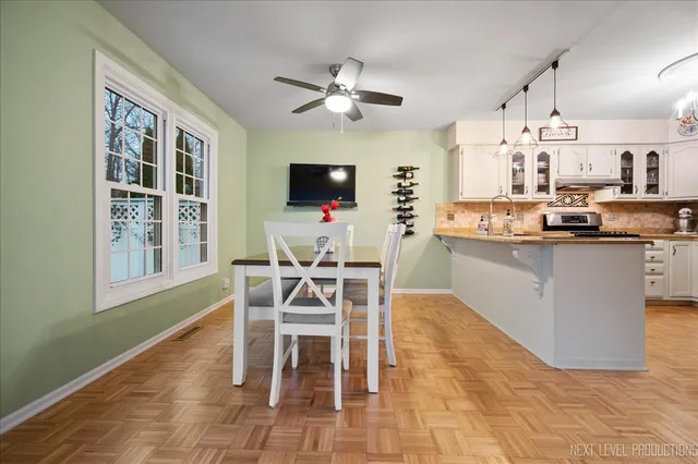 $474,900 | 92 Whittington Course, St. Charles, IL 60174