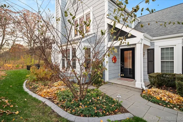 $474,900 | 92 Whittington Course, St. Charles, IL 60174