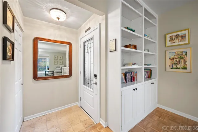 $474,900 | 92 Whittington Course, St. Charles, IL 60174