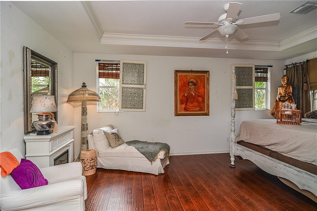 427 Southwest Walking Path Stuart, FL 34997 - Photo 15 of 24 Gallery Image 15