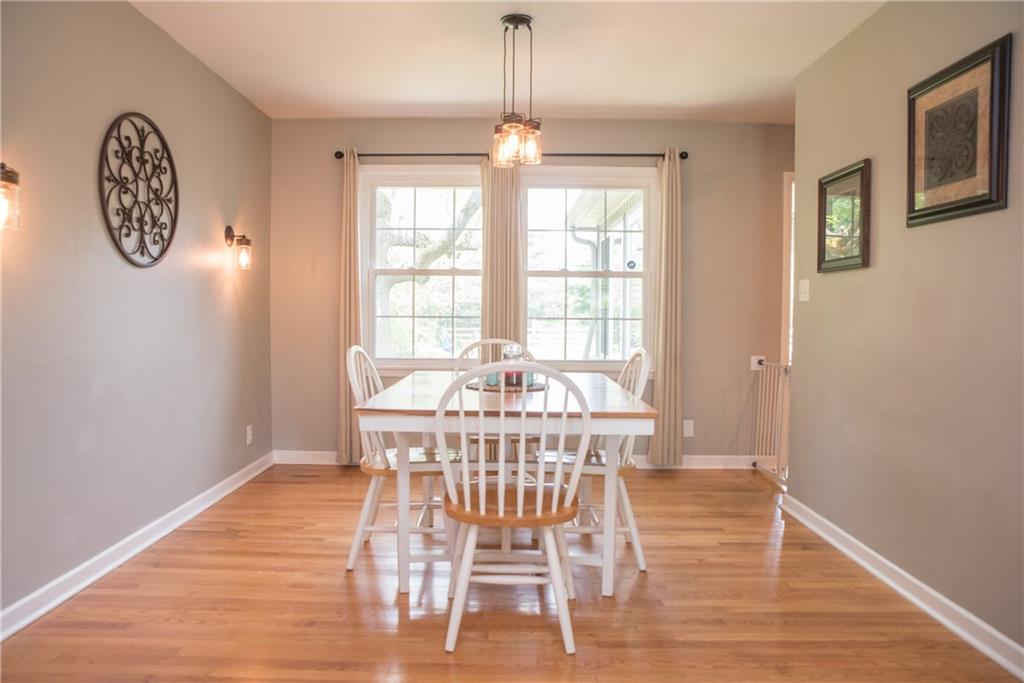 112 Bennett Road Carmel, IN 46032 - Photo 12 of 42 Gallery Image 12