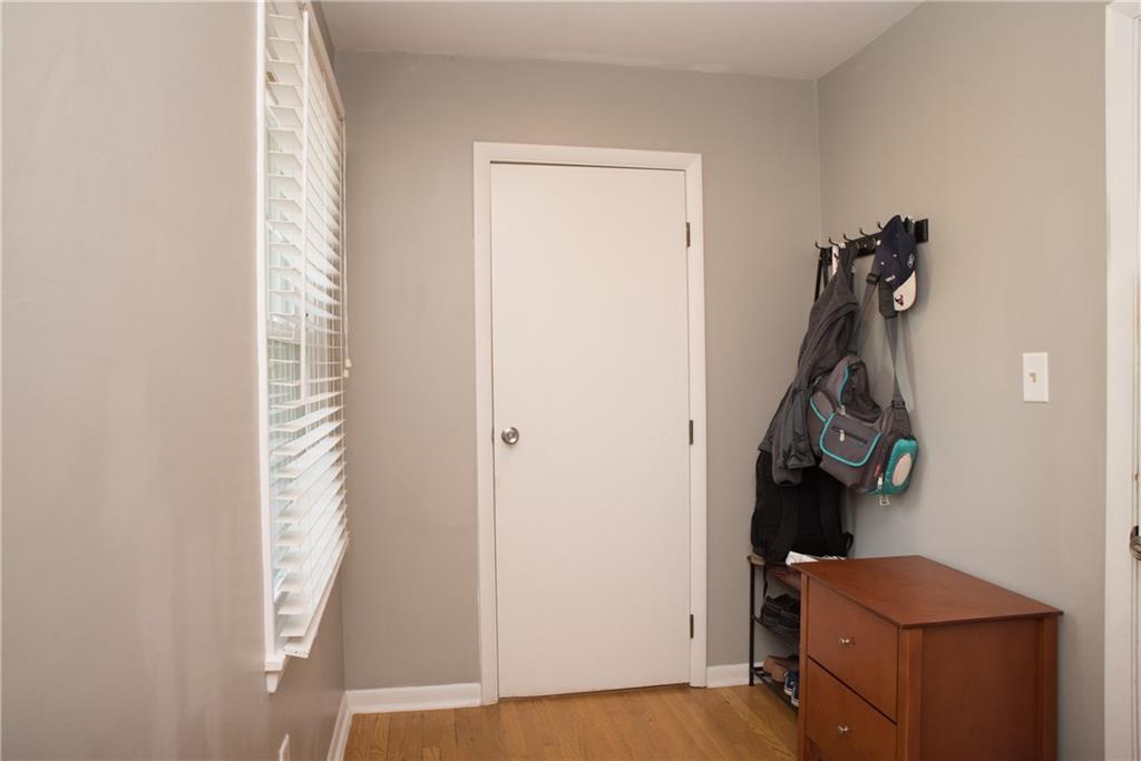 112 Bennett Road Carmel, IN 46032 - Photo 17 of 42 Gallery Image 17
